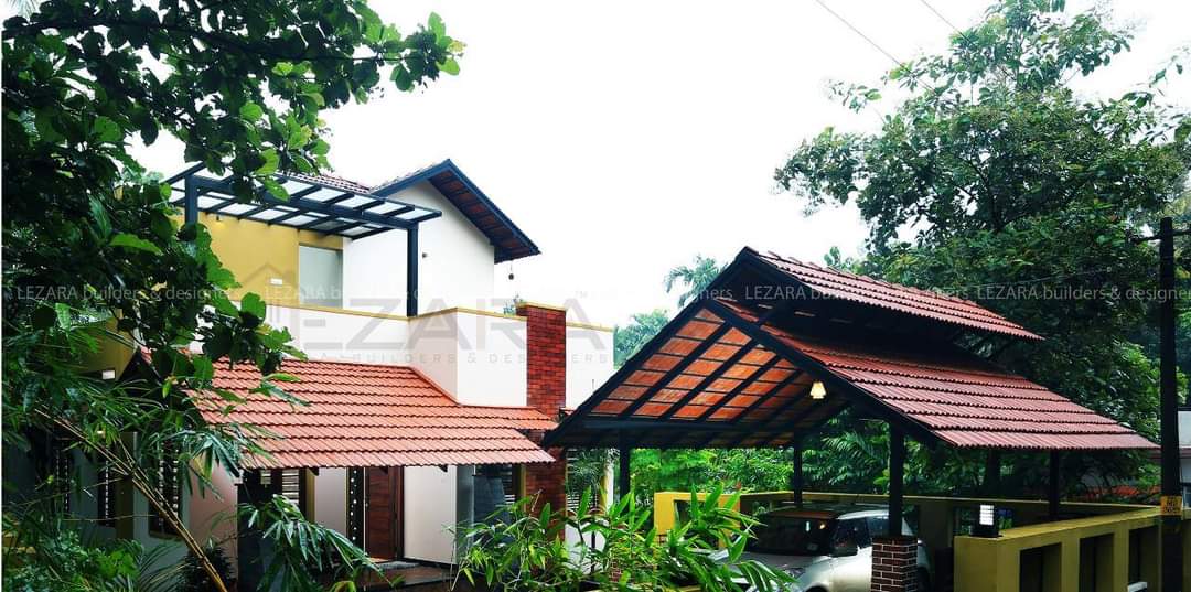 വെറും 7 സെന്റിൽ 1000 sqft ഒരുക്കിയ മലപ്പുറത്തെ ഈ വീട് കാണാം